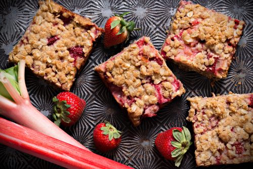 Carrés aux fraises et rhubarbe (Congelés)