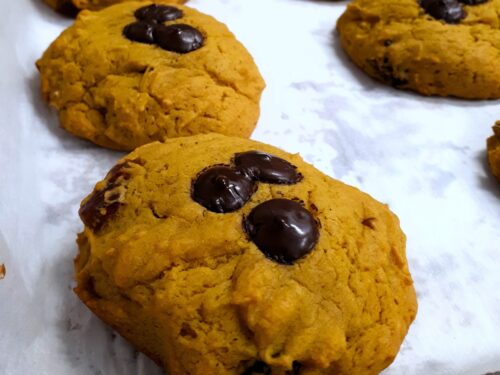 Biscuits à la citrouille et aux dattes