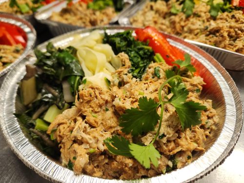 « Poulet » crémeux poivre noir et cardamome (Repas congelé)