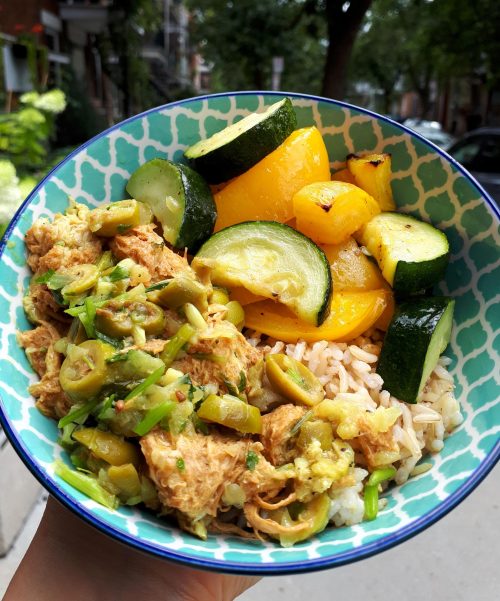 « Poulet » aux olives vertes