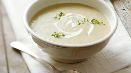 Potage chou-fleur et poireaux